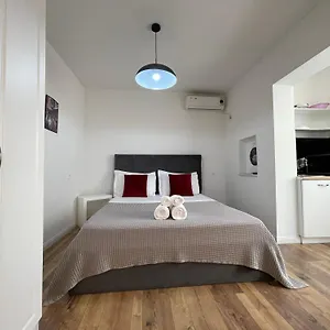 Central Studio Apartments Hotel apartamentowy